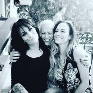 Meet your Posher, Desiree